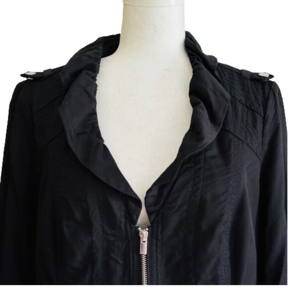 WHBM Jacket Black Zipper Front Ruffled Neck 3/4 Sleeve Utility Jacket Size 14 - Picture 3 of 12